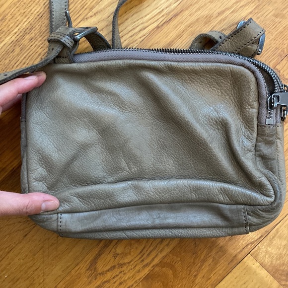 Liebeskind crossbody bag - Picture 7 of 10